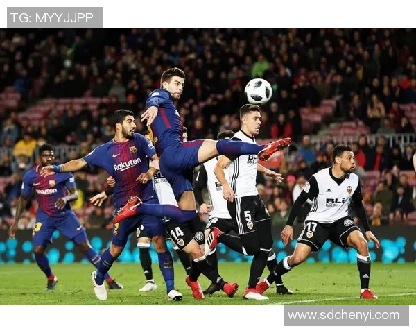 西甲联赛精彩纷呈球迷热情高涨争夺冠军的激烈对抗与传奇时刻 西甲联赛精彩纷呈球迷热情高涨争夺冠军的激烈对抗与传奇时刻